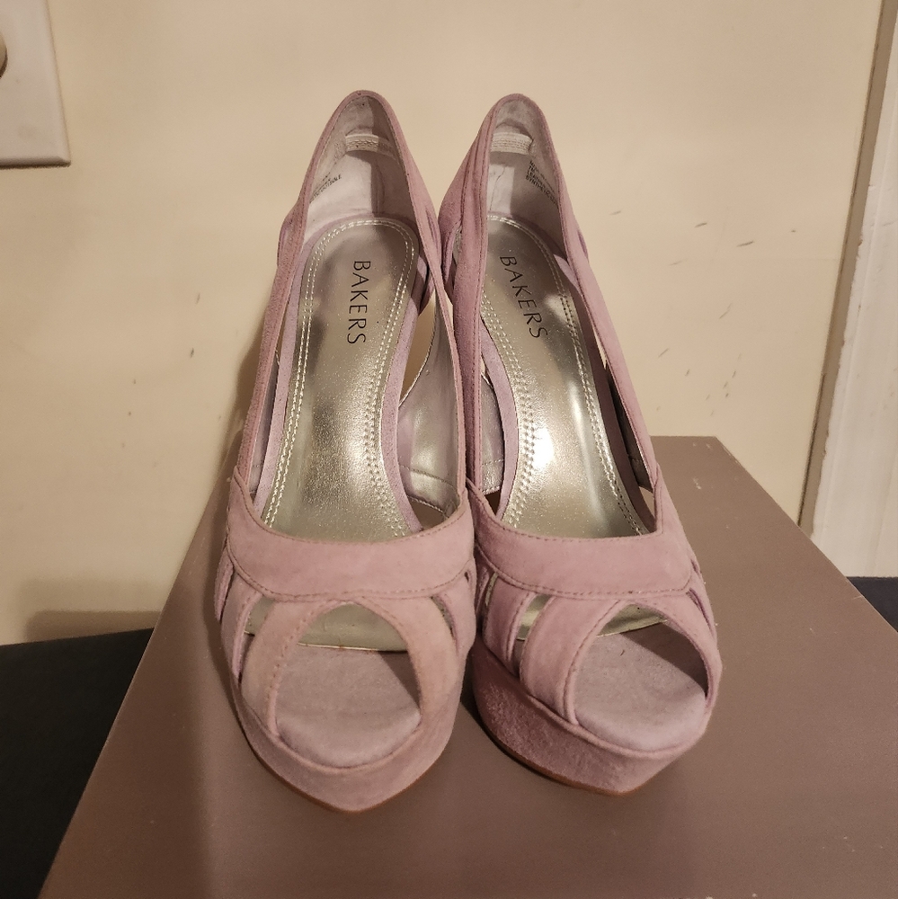 Lavender Suede Open Toe Heels Size 7 Reba by Bakers